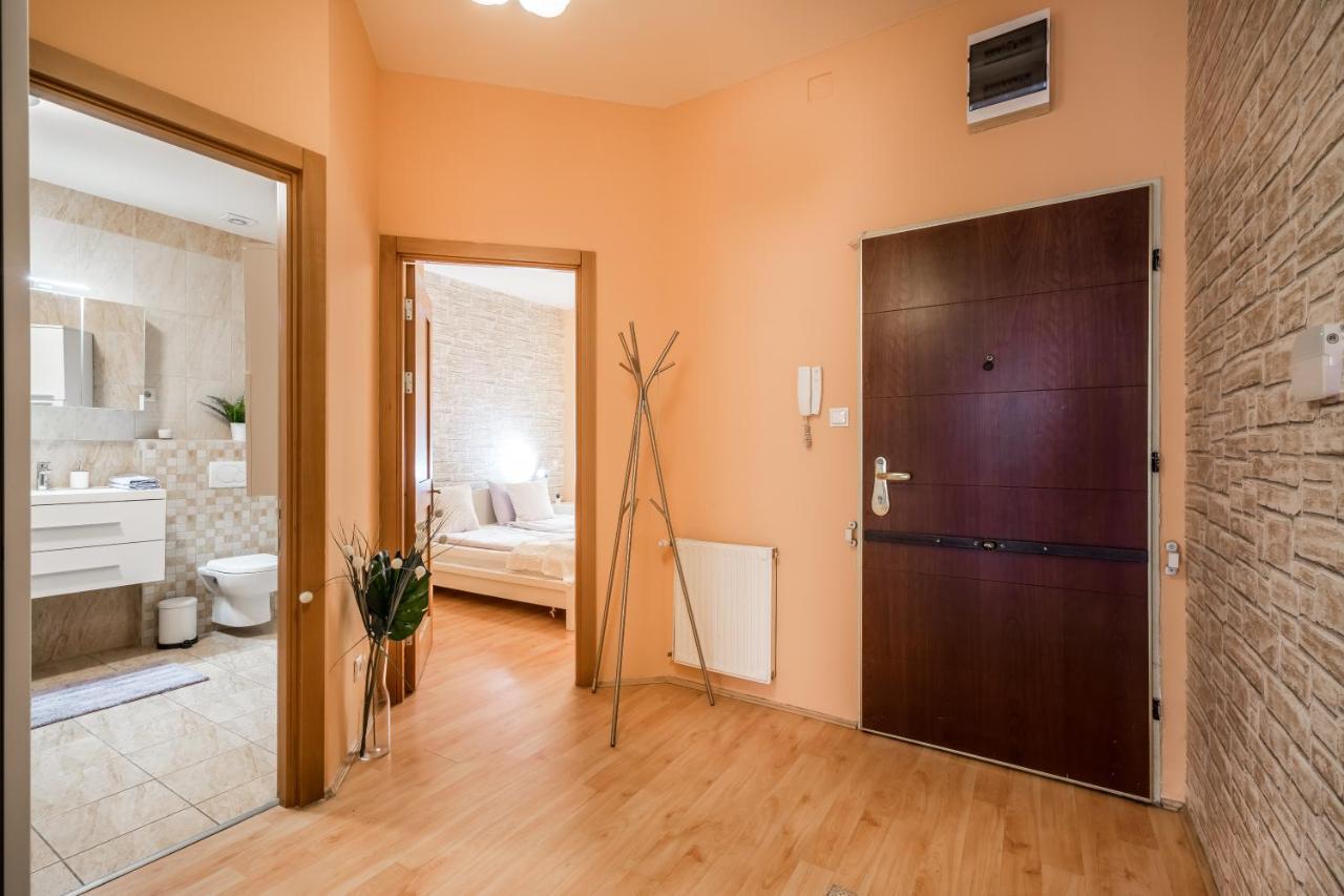 Central Premier Apartment Budapest Exterior photo