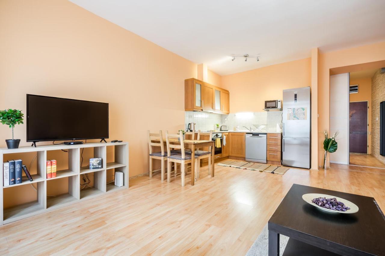 Central Premier Apartment Budapest Exterior photo